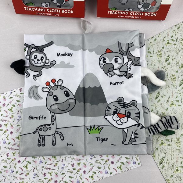 Книжка YL1022-46ABC підвіска, шарудить, пискавка, кор., 13,5-23,5-2,5 см YL1022-46ABC фото